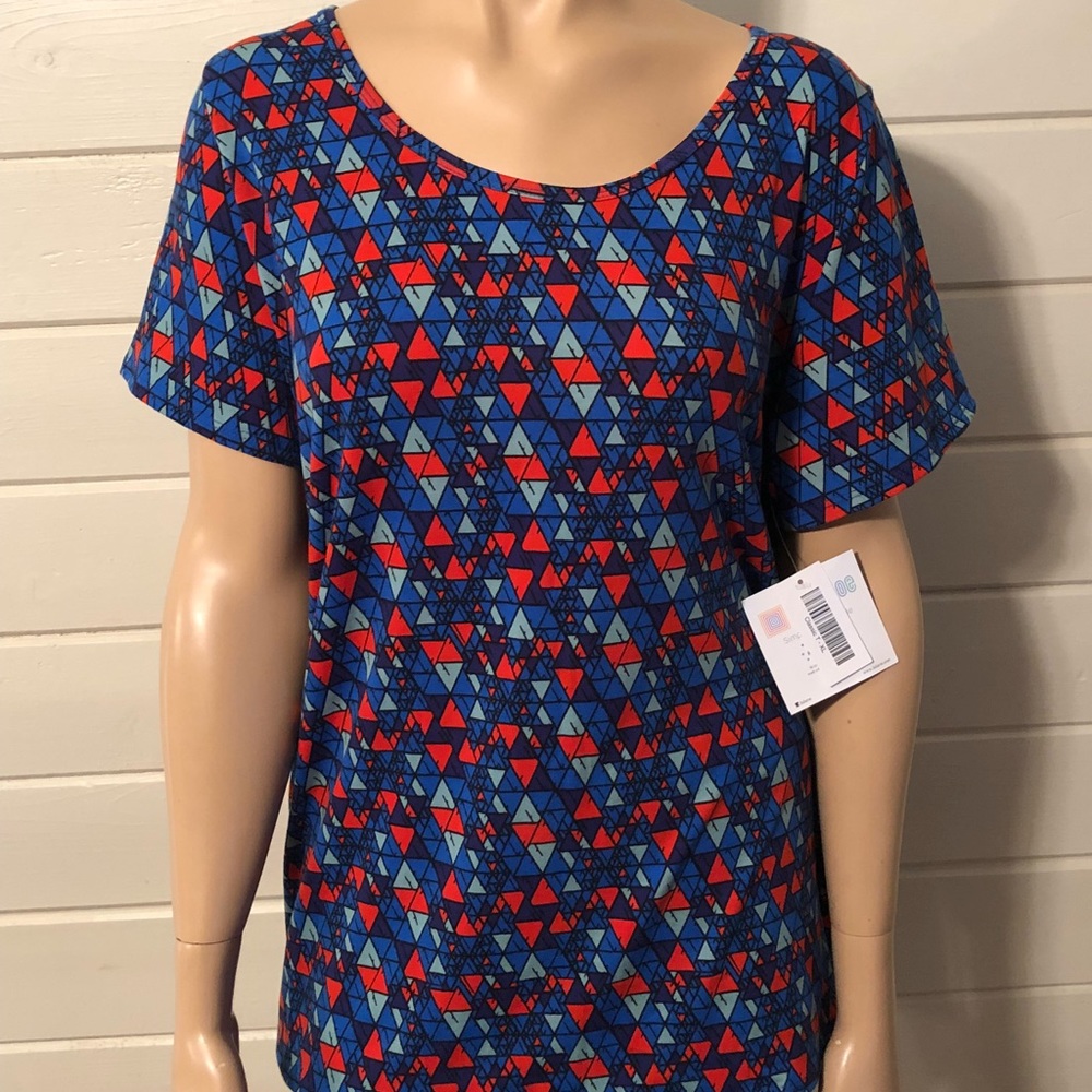 Lularoe Classic T NWT!!!!